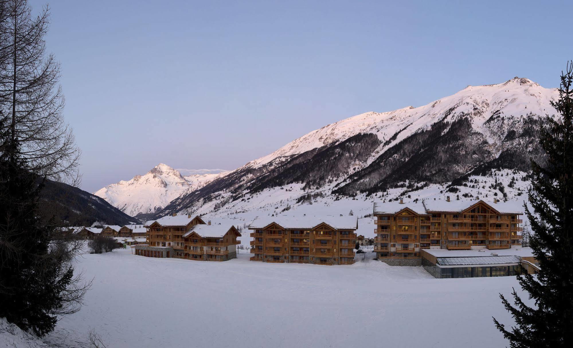 Cgh Residences & Spas Les Chalets De Flambeau Lanslebourg-Mont-Cenis Exterior foto